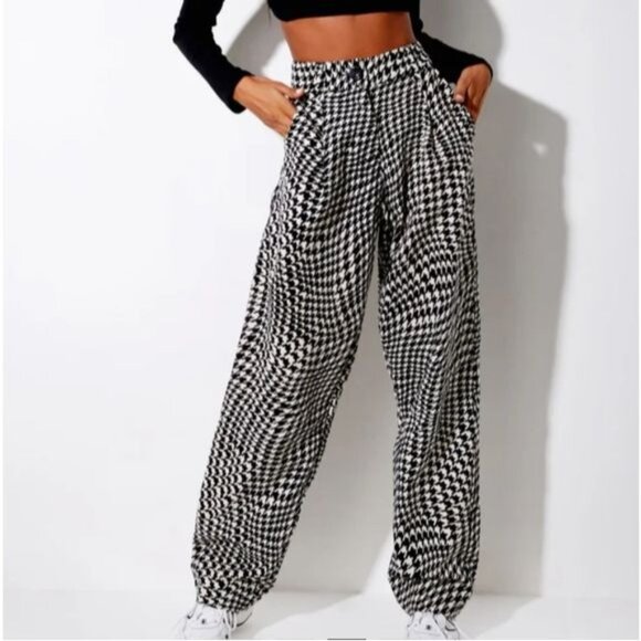 NWT Motel Rocks Sakila Trouser in Wavy Dogtooth Print Size Small - Picture 2 of 10